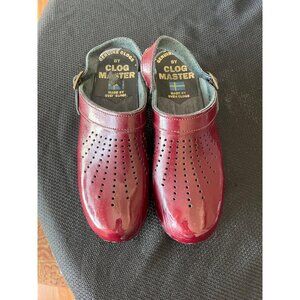 Sven Mules & Clogs Red Size 6.5 Women's Clogs